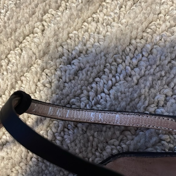 Salvatore Ferragamo heels - Picture 5 of 6